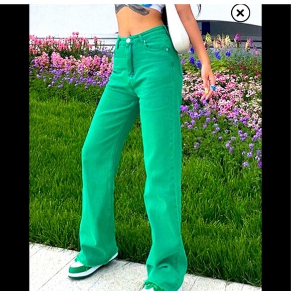 H&M Denim - H&M divided Spring green Jean Pants